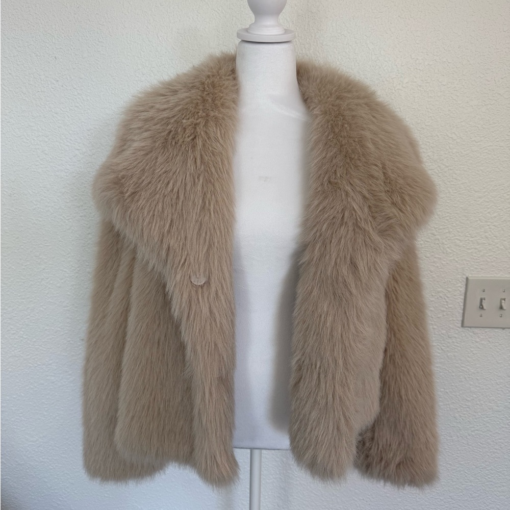 NWT Zara Plush Teddy Jacket in Cream